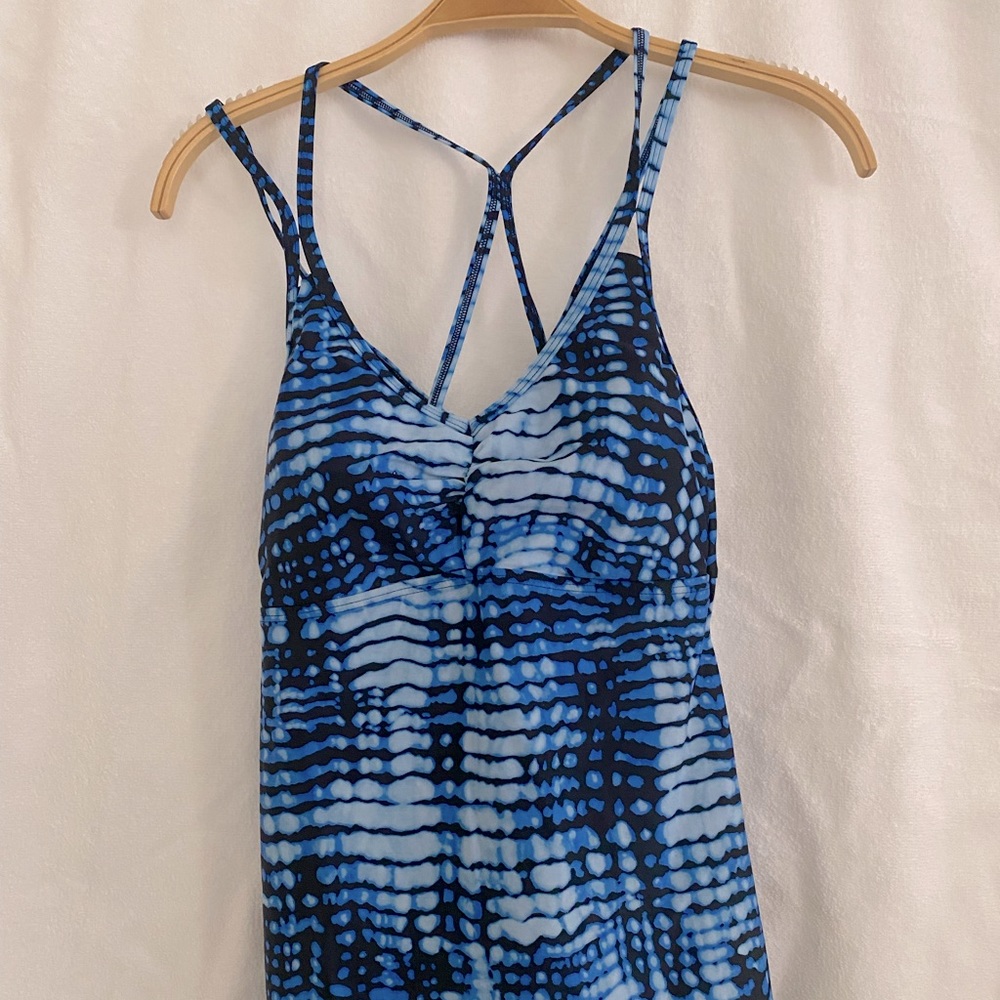 Speedo tankini top. NWOT. SM. #0231